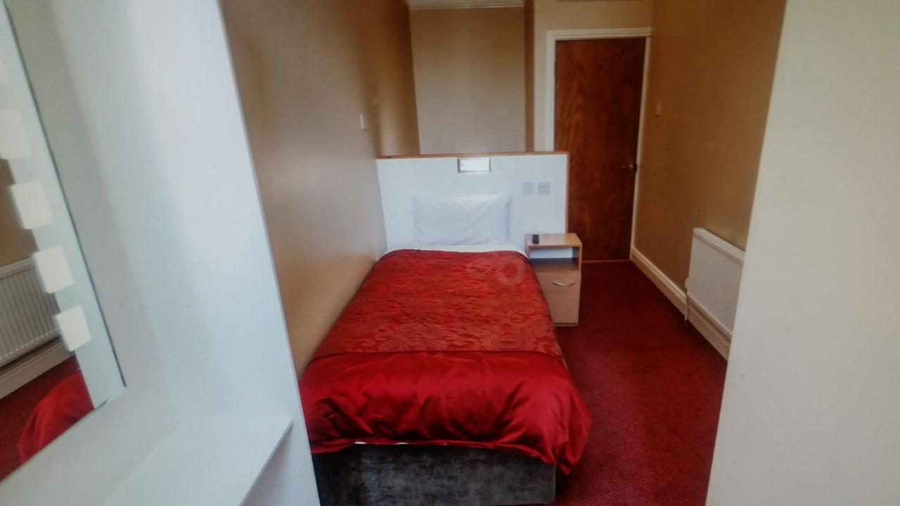 Parkway Guesthouse Dublin Exteriör bild