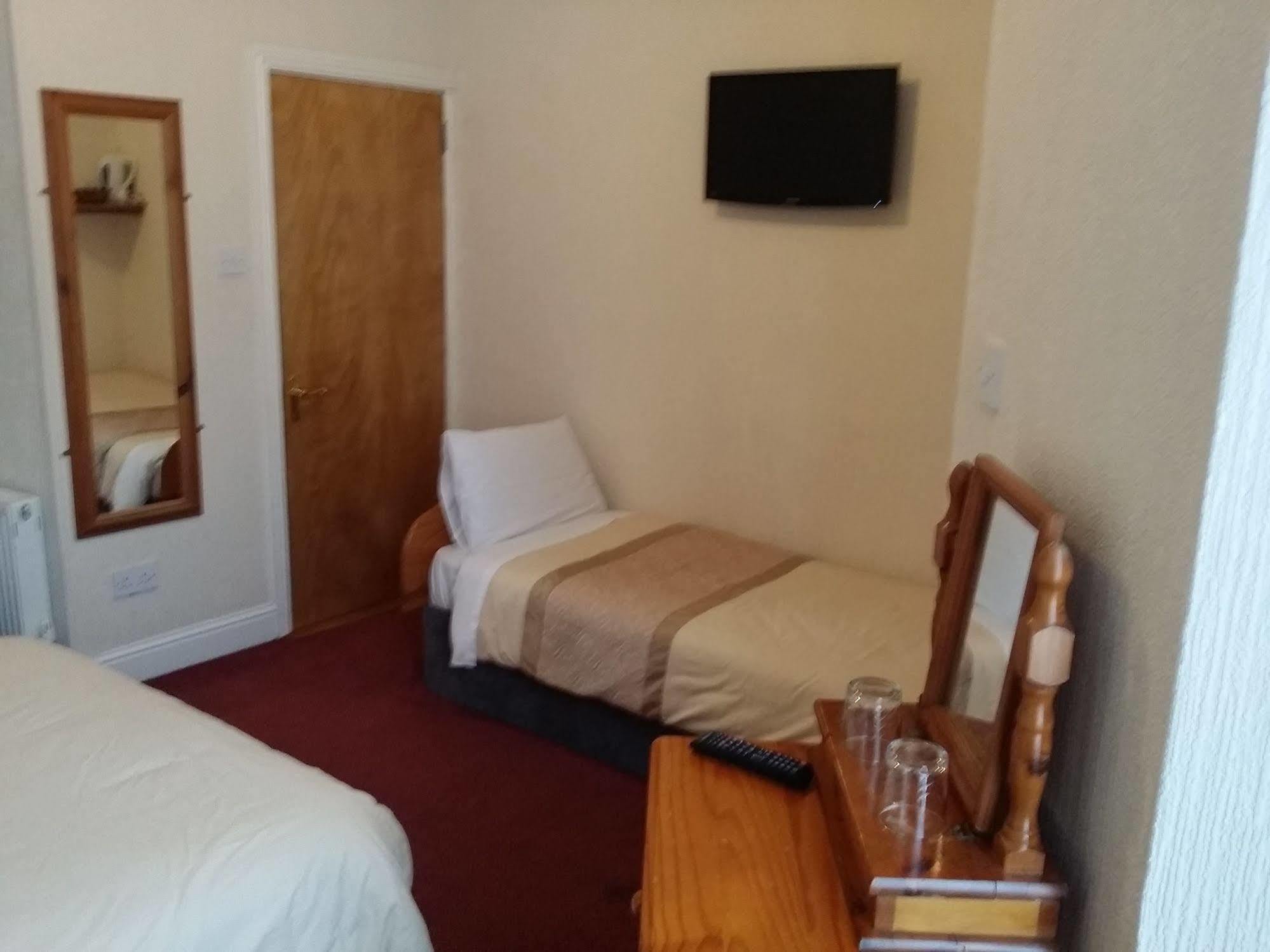 Parkway Guesthouse Dublin Exteriör bild